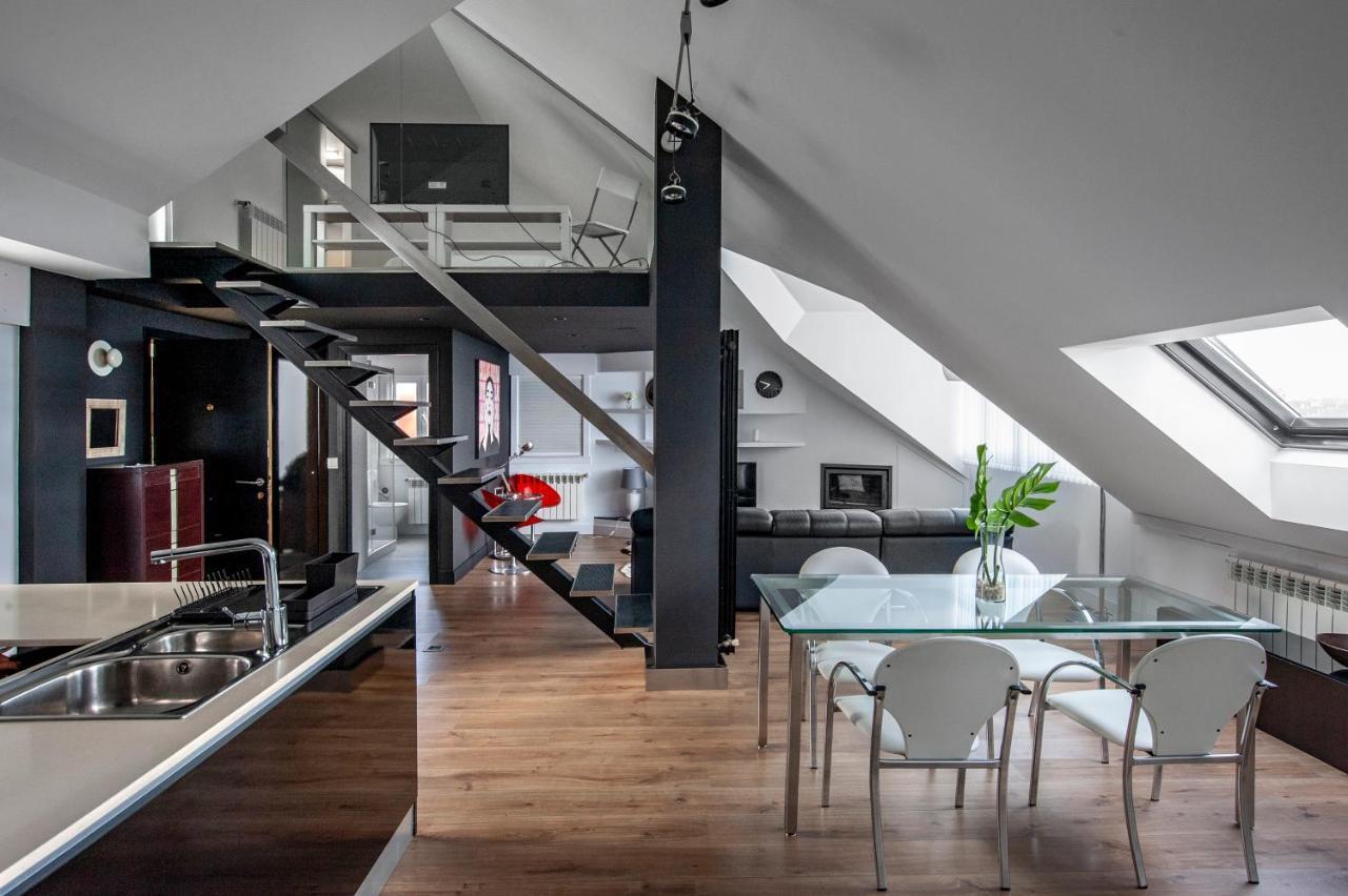 Oktheway Loft Maestranza Apartment A Coruna Luaran gambar